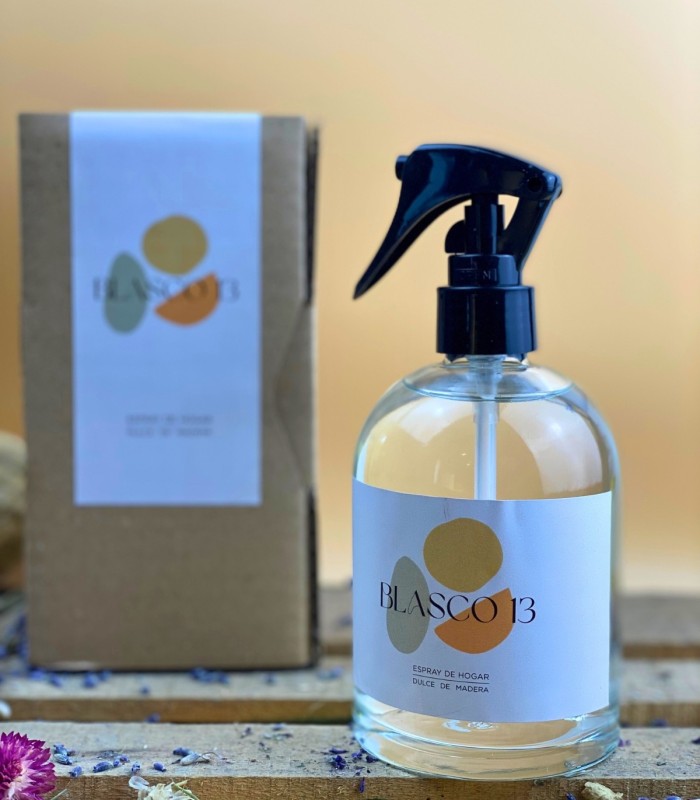 Espray 250ml  Blasco13 el aroma de nuestro Hogar perfuma MADERA DULCE